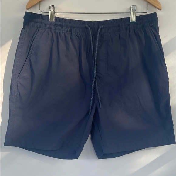 J. Crew Blue Athletic Dock Shorts Elastic Waist Large - Picture 1 of 16